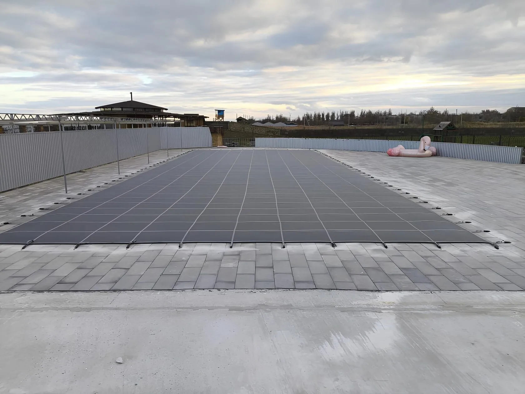 Защитное покрывало для бассейна в Железнодорожном